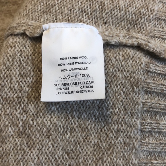J Crew tan 100% lambs wool men’s sweater - Picture 4 of 5